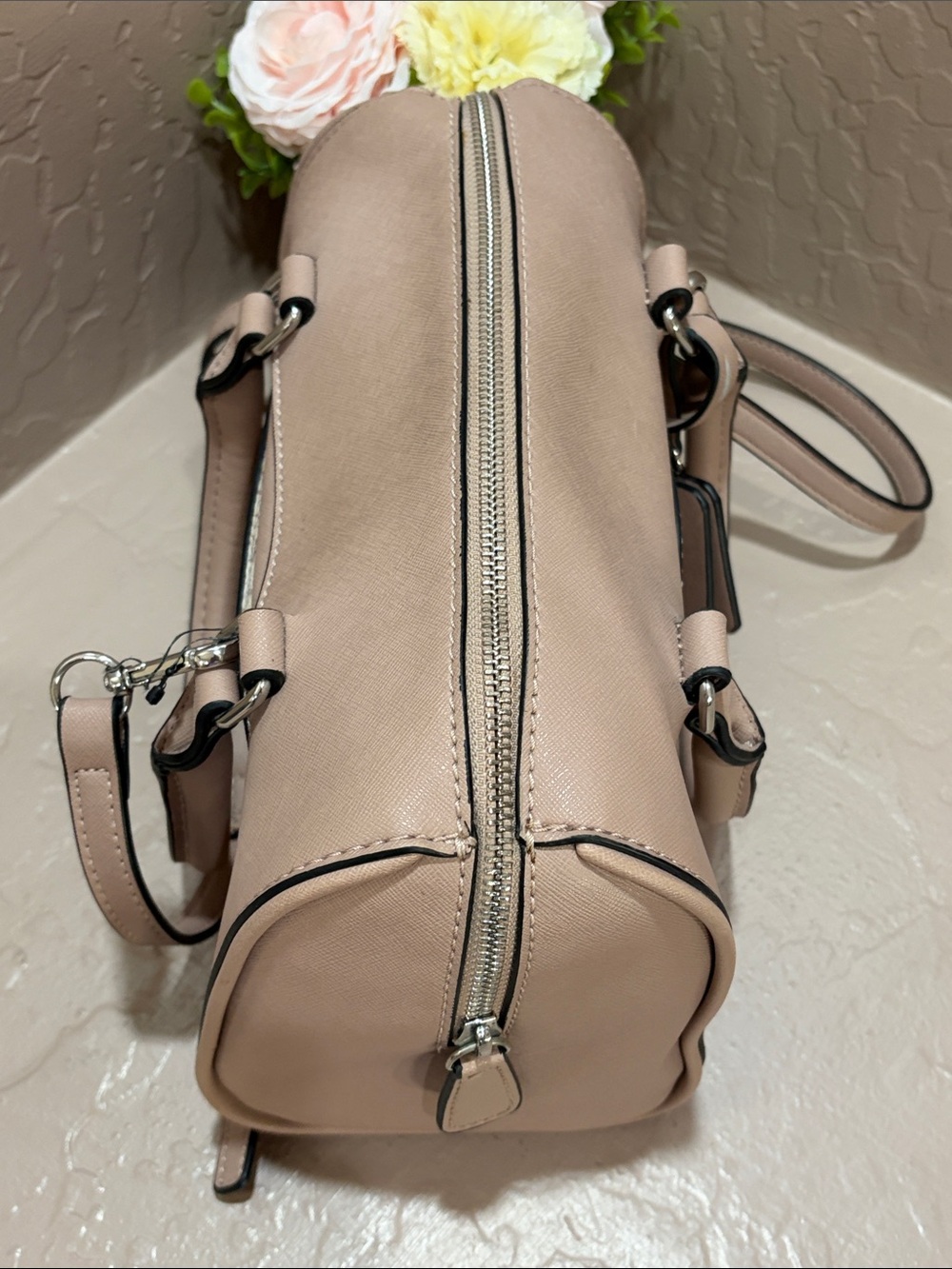 GUESS Crossbody Satchel with Embossed Logo ~ Mauve/Taupe - Picture 5 of 10